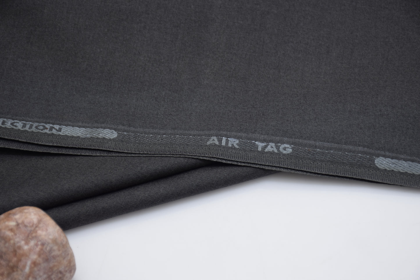 AIR TAG wool Mens premium Wash & Wear unstitched fabric|shade 1